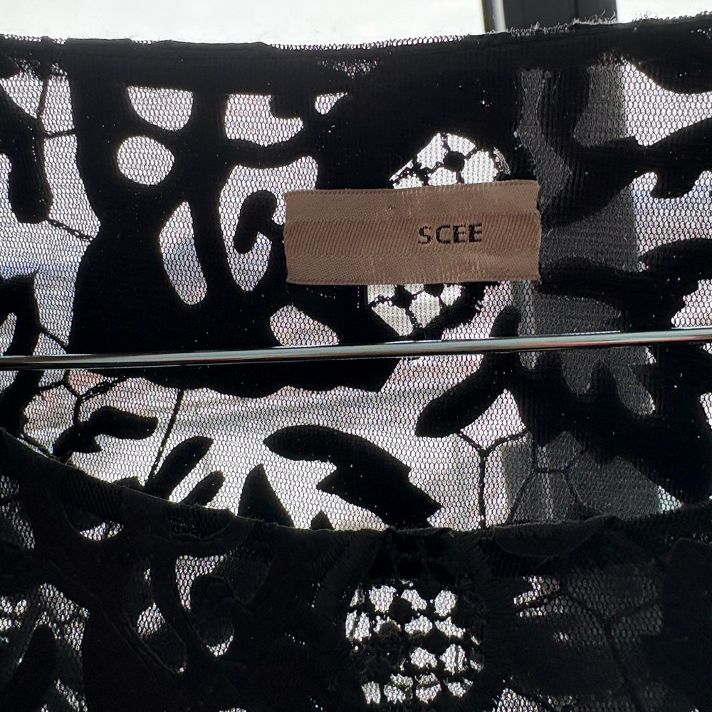 Black Lace Long Sleeve Dress - Picture 4 of 6